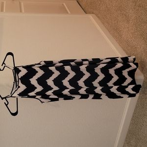 *NEW* New York & Company Small Blue & White Chevron Striped Dress